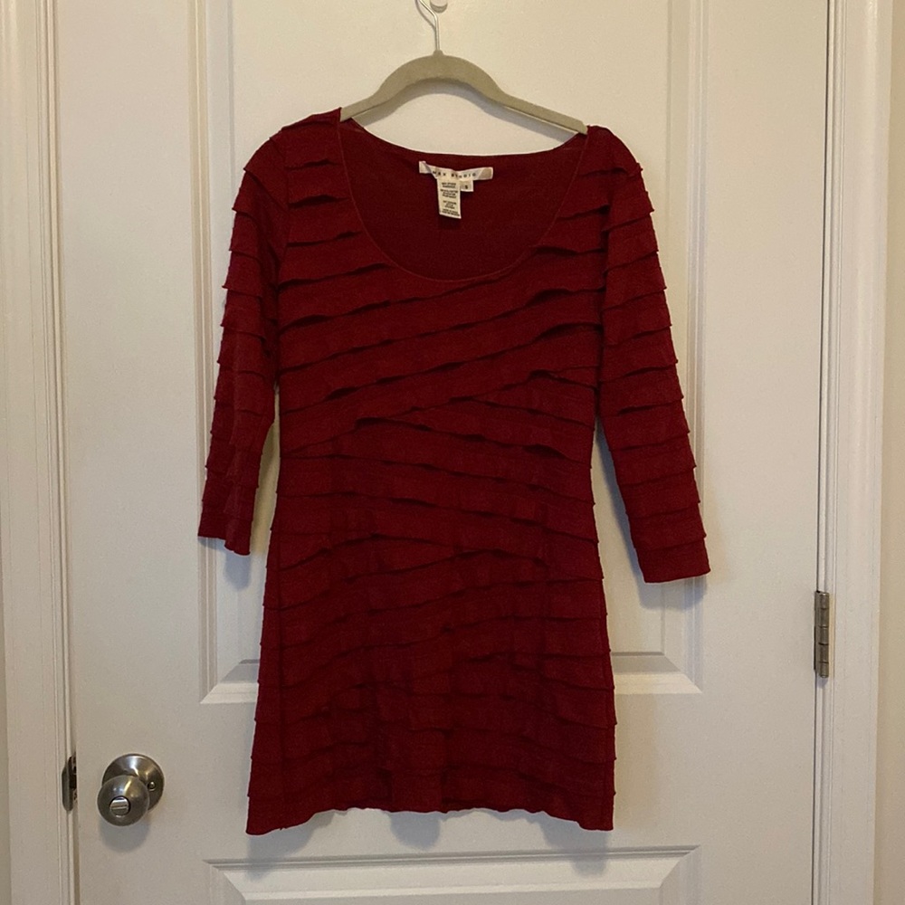 Max Studio Three Quarter Length Sleeve Burgundy Red Bodycon Mini Dress, Small